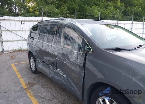 2022 Chrysler Pacifica Touring L from USA, damaged, VIN 2C4RC1BG3NR167982